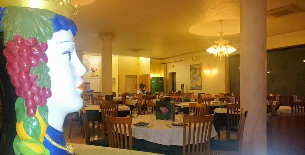 Hotel Ristorante Cordial كوميزو المظهر الخارجي الصورة